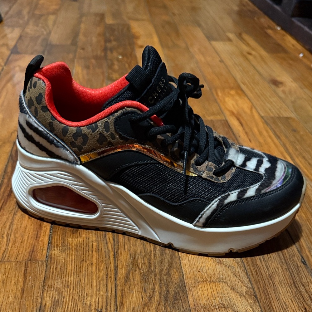 Skechers Uno Hi “The Hunt” animal print sneaker size 9 - Picture 7 of 9